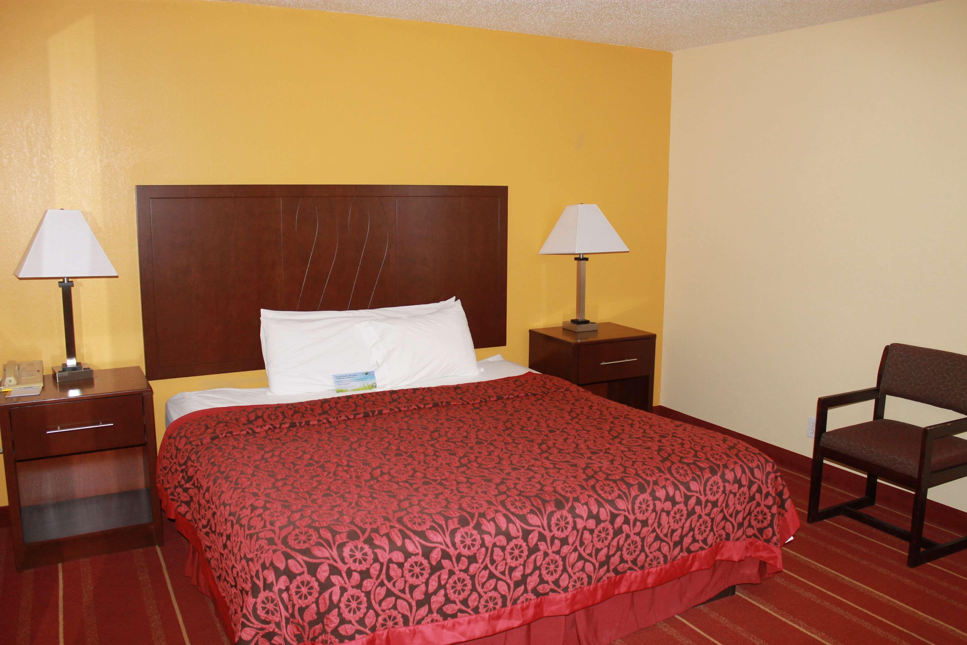Days Inn By Wyndham Walcott Davenport Exteriör bild